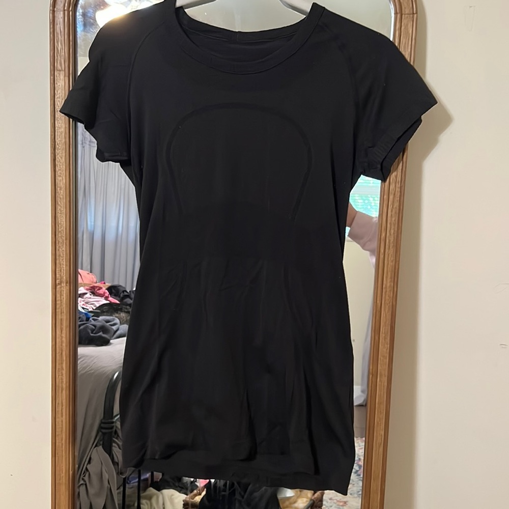 Lululemon swiftspeed shirt